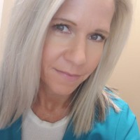 Graybill Medical Group Employee Julie Robinson's profile photo