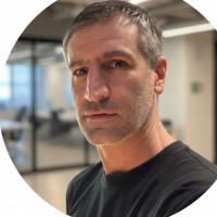 Nicolás Egiaian Email