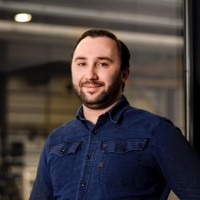 Devin Van Dam Email