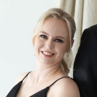 Skye Yates Email