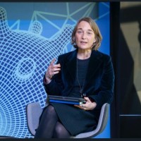 Elisa Díaz-Martínez Email