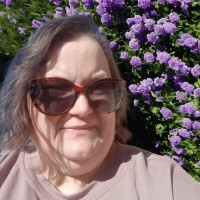 Amanda Abel Email & Phone Number