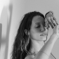 Lihi Benisty Email & Phone Number