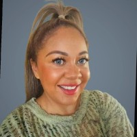 Holly McIps Email & Phone Number