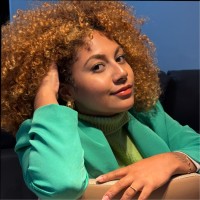 Glenda Santos Email
