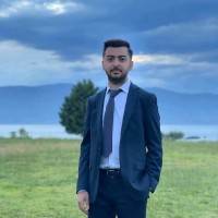 Emre Şahin Email