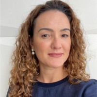 Dayane Sasso Email