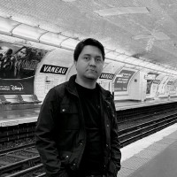 Julio Vidal Email