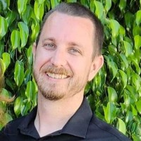 Jonathan Combe Email & Phone Number