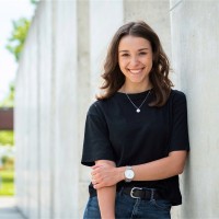 Julia Engler Email