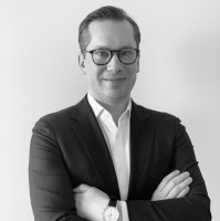 Patrik Utterström Email