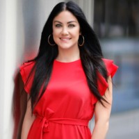 Holly Grantham Email & Phone Number