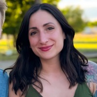 Keely Sutherland Email & Phone Number