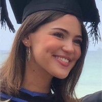 Claret Showroom ltd Employee Esme Jones's profile photo