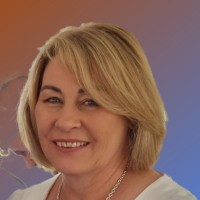 Araza Employee Deidre Halton's profile photo