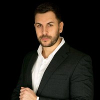 Florian Csanadi Email