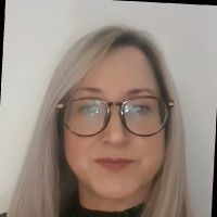 Leanne Griffiths Email