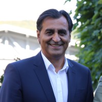Kevork-Deniz Vartan Email