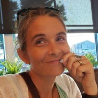 Amber Reed Email & Phone Number