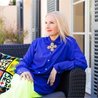 E-mail e número de telefone de Mary Alexander