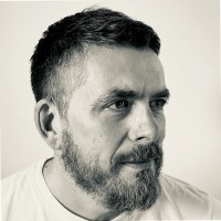 Justin Eames Email & Phone Number