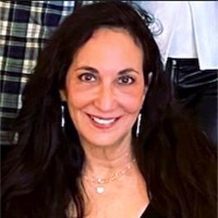 Betsy Berg Email & Phone Number