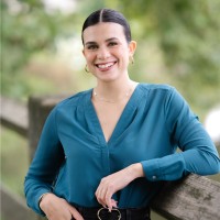 Bluetext Employee Holly Leinz's profile photo