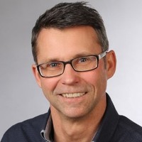 Thomas Hullin Email