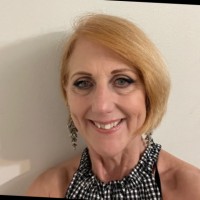 Julie Smith Email & Phone Number