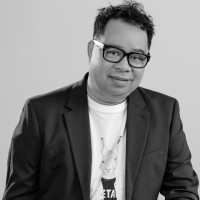 Paul Robles Email & Phone Number