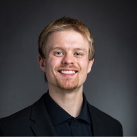 Steen Hausknecht-Buss Email