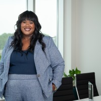 Sara Williams Email & Phone Number