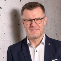 Hans Hammer Email & Phone Number