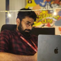 Vignesh Venugopal Email
