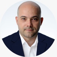 E-mail e número de telefone de Madalin Neculaesei