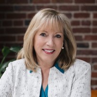 WFG National Title Insurance Company Employee Laurie McQueen's profile photo