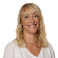 Chloé Perrin Email & Phone Number