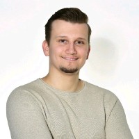 Daniel Danilov Email