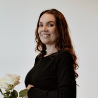 Karine Gebing Email