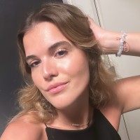 Melis Karakaya Email