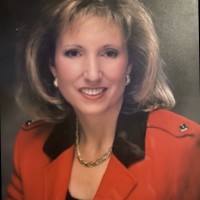 KOLOGIK Employee Tarra Clark's profile photo
