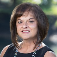 Savant Wealth Management Employee Angie Stephenson's profile photo