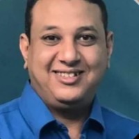 أيمن على Email