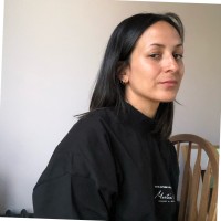 You Must Create Employee Laura Hinson's profile photo