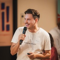 MOIA Employee Dennis Limani's profile photo
