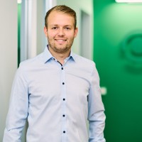 Nikolai Amthor Email