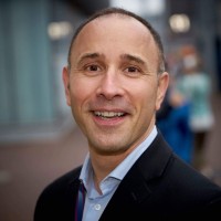 E-mail e número de telefone de André Fucci