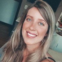 Fernanda Arend Email