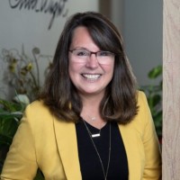 Oliver Wight Americas, Inc. Employee Susan Hansen's profile photo