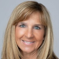 Thompson Retractor Employee Michelle Murdick's profile photo